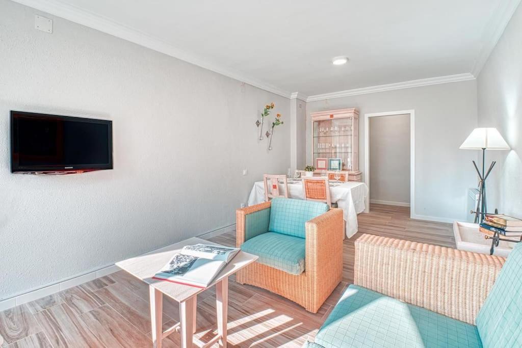 Apartamento New Folch Sevilla B Zewnętrze zdjęcie