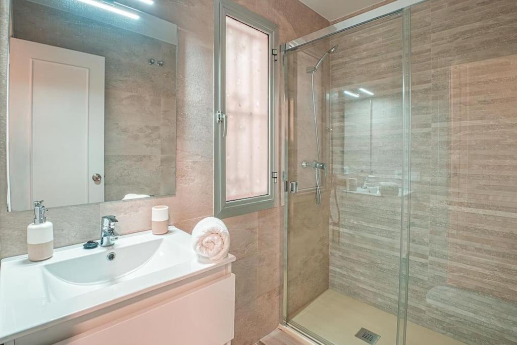 Apartamento New Folch Sevilla B Zewnętrze zdjęcie