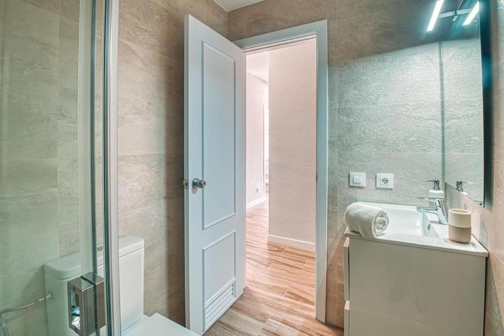 Apartamento New Folch Sevilla B Zewnętrze zdjęcie